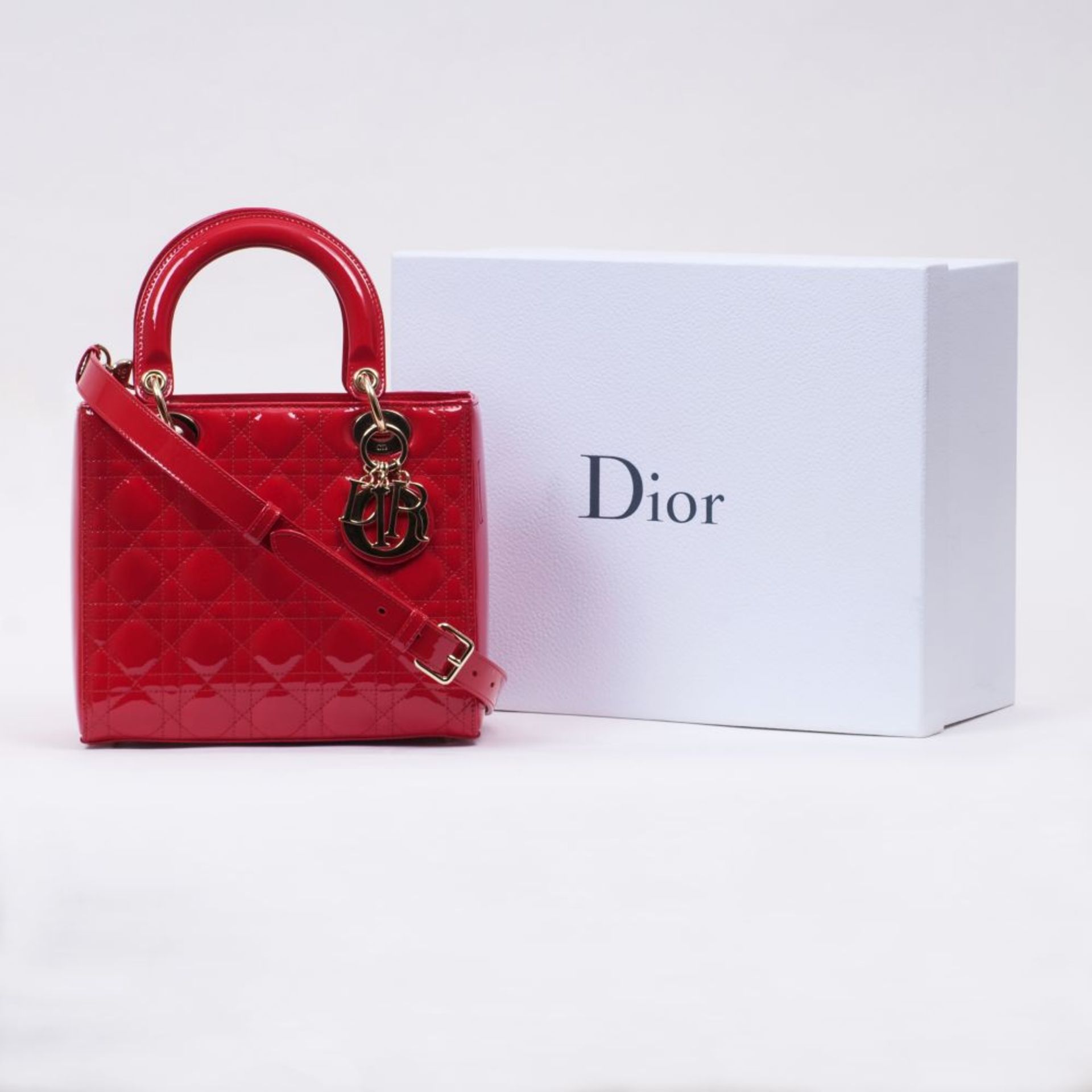 Christian Dior. Lady Dior Bag Kirschrot. - Image 2 of 2