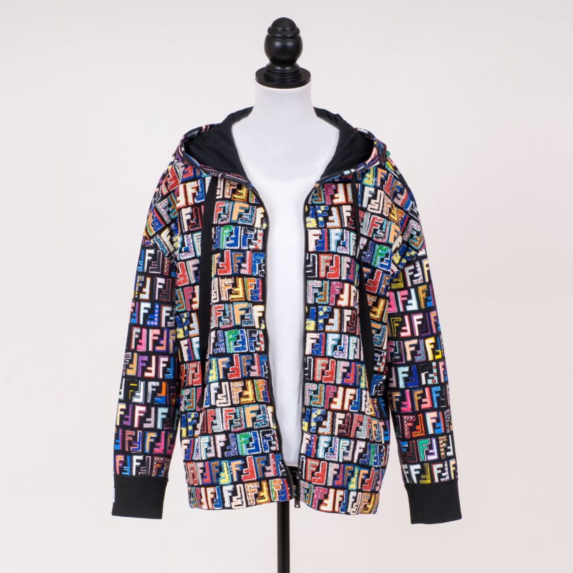 Fendi. Hooded Sweaterjacket Double F Logo mit Pailletten.