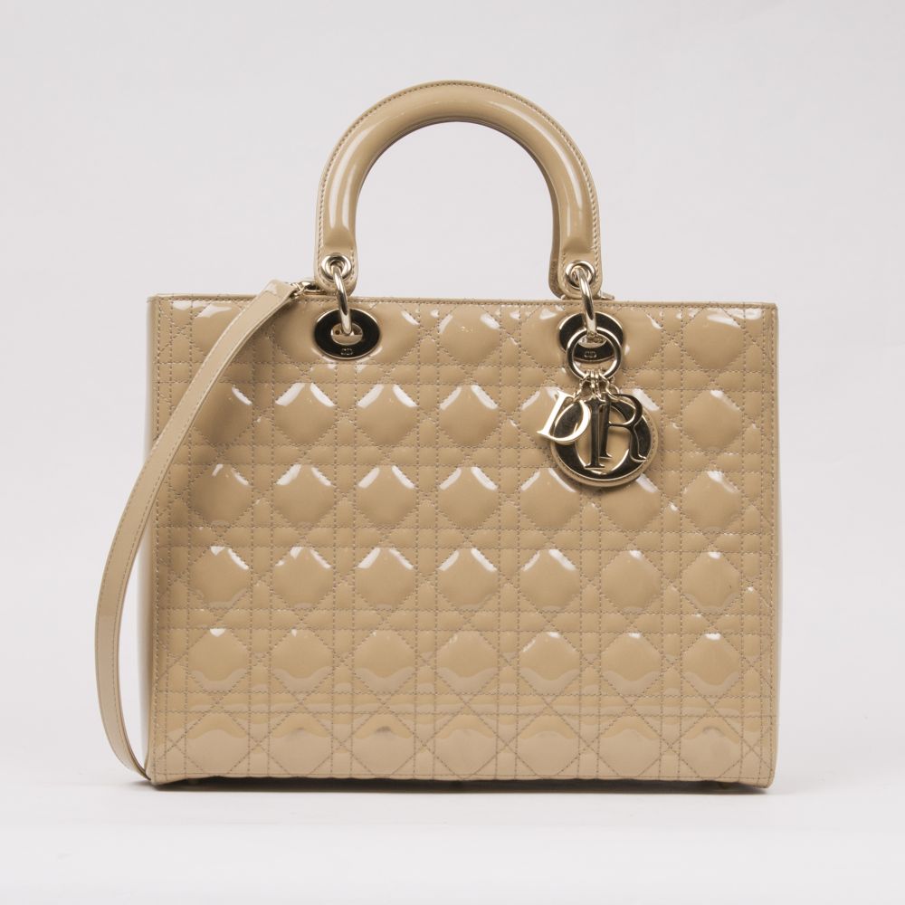 Christian Dior. Lady Dior Bag Beige.