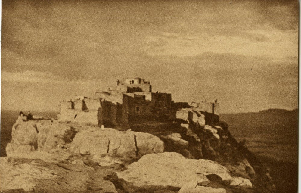 EDWARD S. CURTIS - Walpi, Arizona - Original vintage sepia toned photogravure