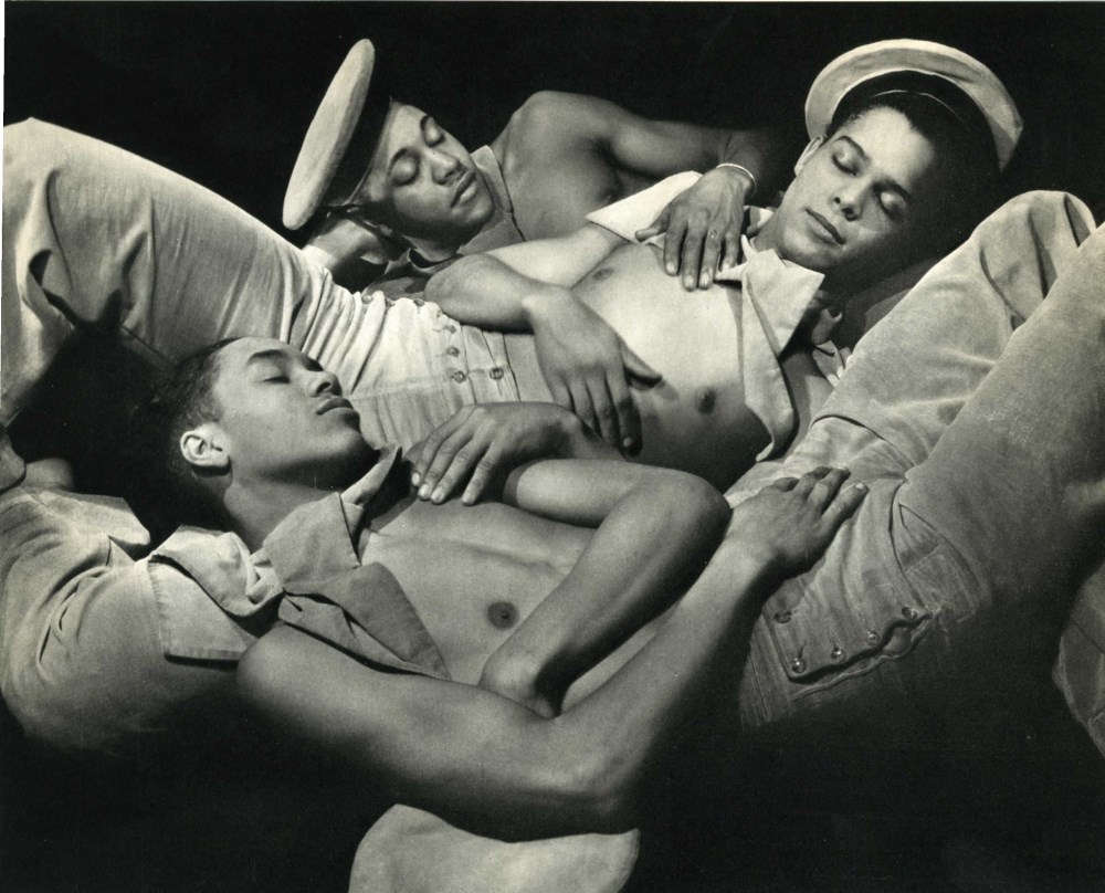 GEORGE PLATT LYNES - Young Boys Sleeping - Original vintage photogravure