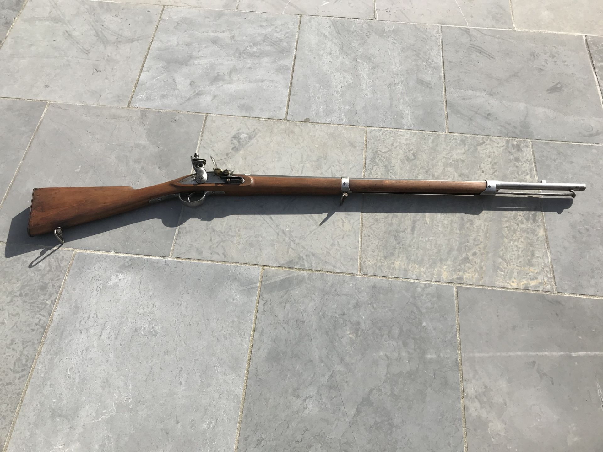 Belgique: Fusil de traite liégeois du modèle du mousqueton de cavalerie français modèle 1777 utilisé