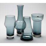 A COLLECTION OF FOUR FINNISH RIIHIMAKI / RIIHIMAEN LASI OY GLASS VASES, MID 20TH CENTURY