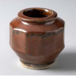 HYM RABINOWITZ (SOUTH AFRICAN 1920 - 2010): A SMALL VASE