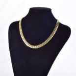 AN 18CT GOLD NECKLACE