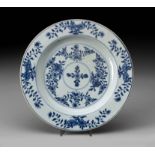 A CHINESE BLUE AND WHITE ˜FLORAL"PLATE, QING DYNASTY, QIANLONG, 1735 - 1796
