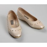 A PAIR OF LADIES VINTAGE BALLY WEDGES