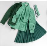A LADIES VINTAGE EMERALD GREEN OUTFIT