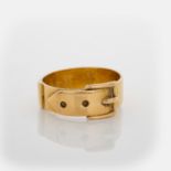 AN 18CT GOLD RING