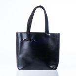 A PRADA LEATHER HANDBAG