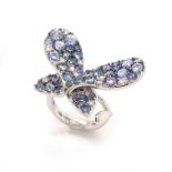 A BUTTERFLY DESIGN SAPPHIRE & DIAMOND DRESS RING