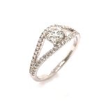 A SPLIT BAND DIAMOND SOLITAIRE RING