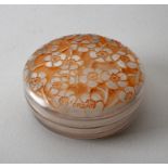 A LALIQUE 'LE LYS' POWDER POT, CIRCA 1922