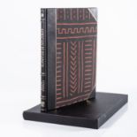 Blauer, E. ?Â AFRICAN ELEGANCE (SPECIAL BINDING)