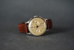 GENTLEMENS ANGELUS CHRONODATO TRIPLE CALENDAR CHRONOGRAPH WRISTWATCH, circular twin register