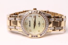 *TO BE SOLD WITHOUT RESERVE* LADIES INGERSOLL SWISS WRISTWATCH IGO117, circular mother of pearl dial