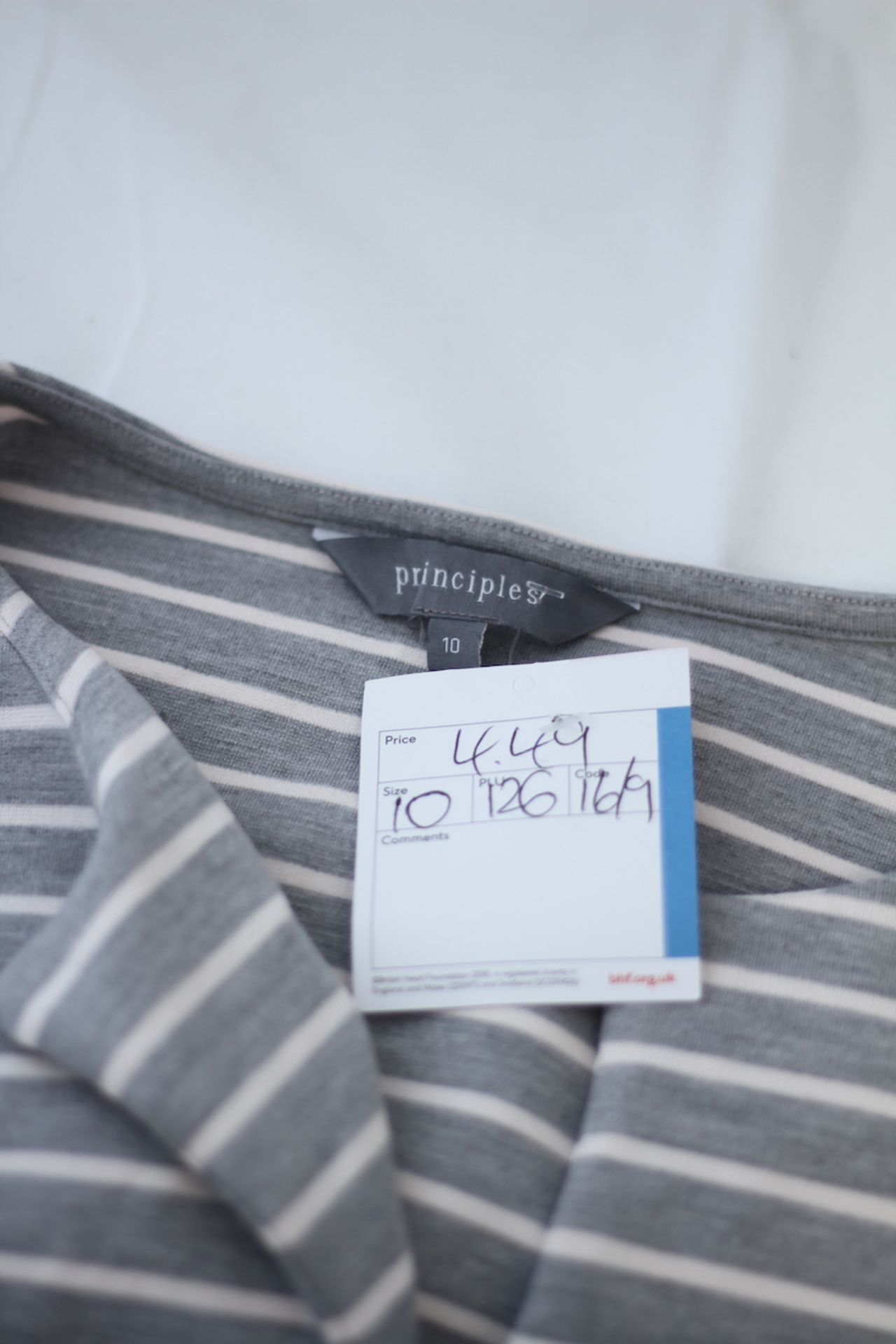 PRINCIPLES SWEATSHIRT NEW WITH LABELS, Colour : GREY / WHITE, AGE: UNKNOWN, SIZE: 10, CONDITION - Image 2 of 2