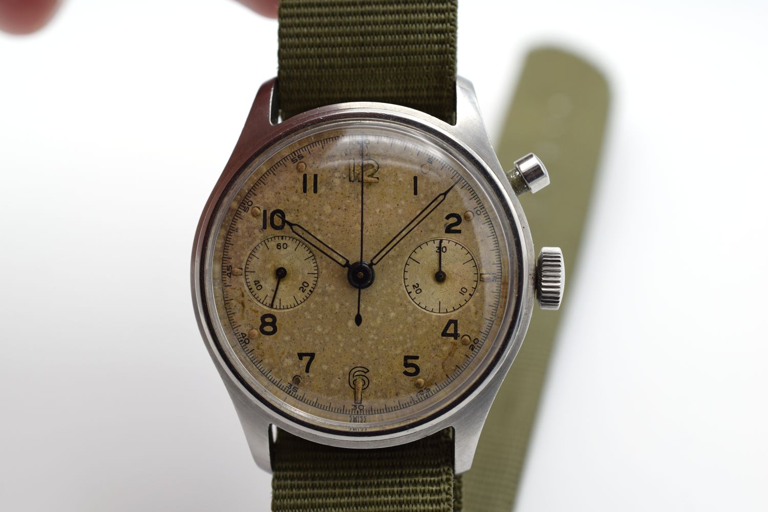 GENTLEMAN'S RARE LEMANIA HS9 ROYAL NAVY FLEET AIR ARM MONOPUSHER CHRONOGRAPH, CIRCA. 1945, STERILE - Image 3 of 7