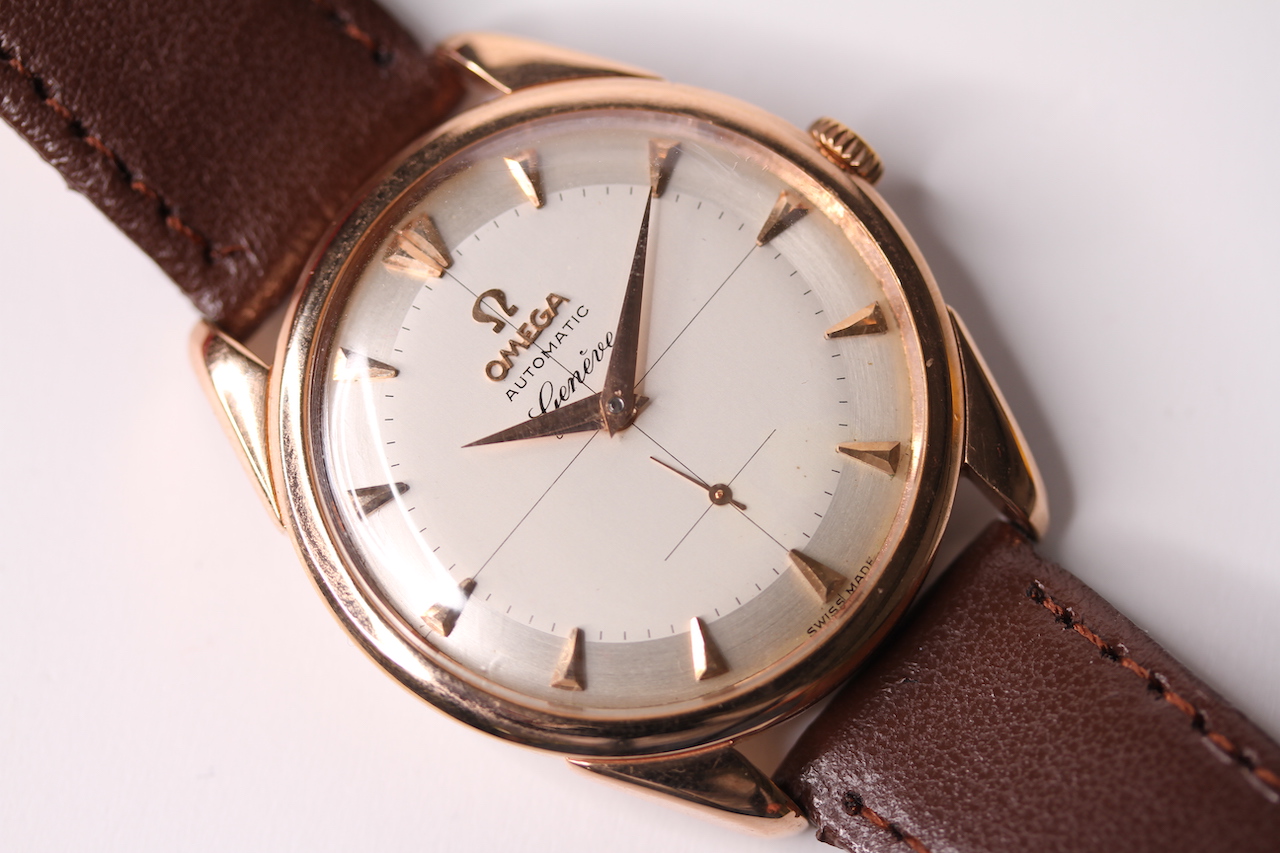 FINE OMEGA GENEVE AUTOMATIC REFERENCE 2981 -2 , circular quarted dial, rose gold dagger hour