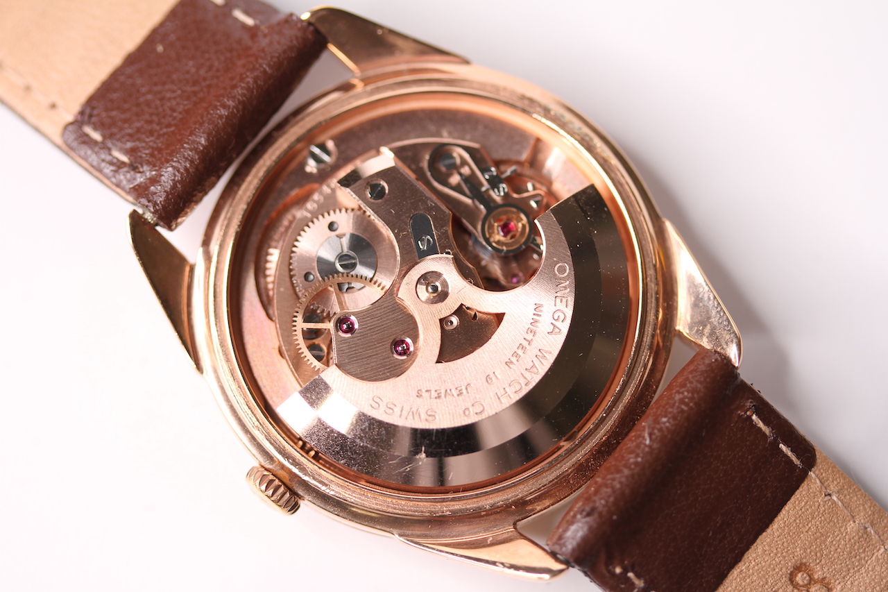 FINE OMEGA GENEVE AUTOMATIC REFERENCE 2981 -2 , circular quarted dial, rose gold dagger hour - Image 5 of 6