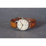 GENTLEMENS TUDOR WRISTWATCH, circular two tone dial with arabic numeral hour markers and pencil