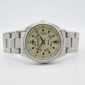 *TO BE SOLD WITHOUT RESERVE* GENTLEMAN'S ORIENT 3 STAR AUTOMATIC DAY/DATE ON BRACELET, REF. EM5J-