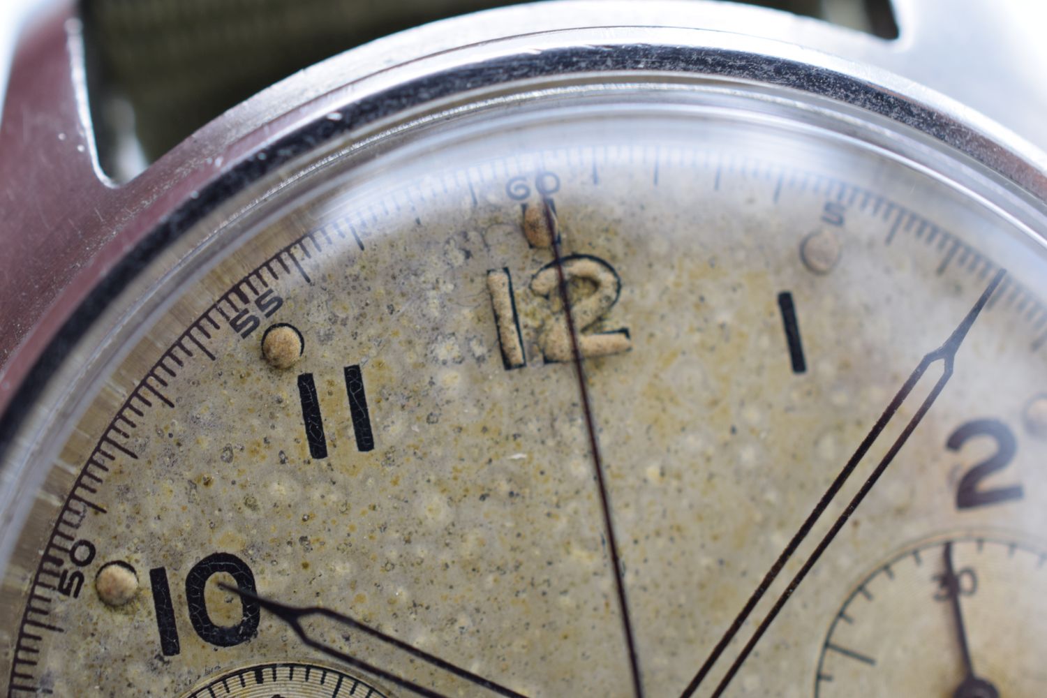 GENTLEMAN'S RARE LEMANIA HS9 ROYAL NAVY FLEET AIR ARM MONOPUSHER CHRONOGRAPH, CIRCA. 1945, STERILE - Image 4 of 7