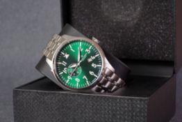 GENTLEMENS ALPHA SIERRA AUTOMATIC WRISTWATCH W/ BOX & MANUAL, circular green dial with large