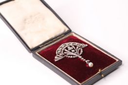 Belle Époque Filigree Diamond & Natural Pearl Brooch, single pin fitting, comes with a fitted box