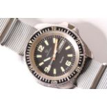 VINTAGE VERITY DIVE WRISTWATCH CIRCA 1980s, circular black dial, block luminous hour markers, day