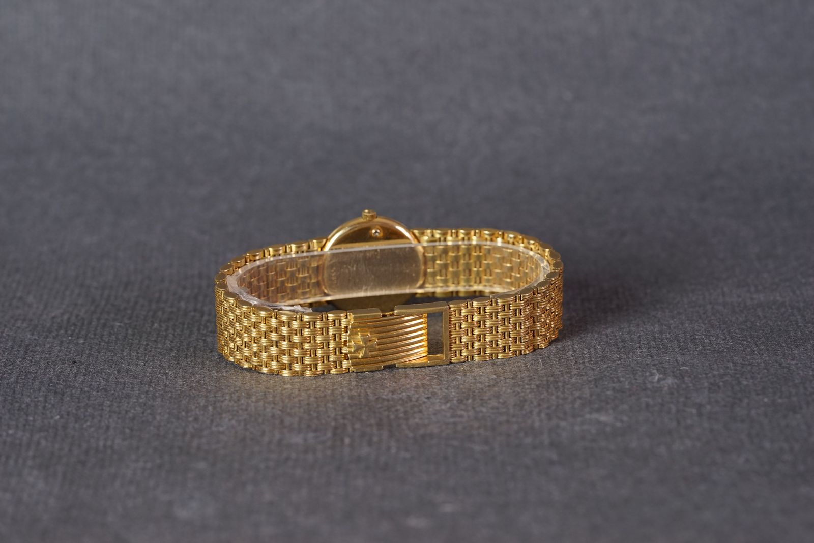 LADIES VACHERON CONSTANTIN 18CT GOLD DIAMOND SET QUARTZ WRISTWATCH, circular gold dial with - Image 2 of 2