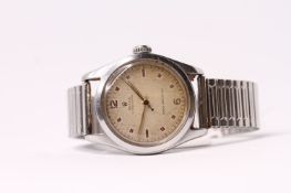 VINTAGE ROLEX OYSTER ROYAL REFERENCE 6142 CIRCA 1963, circular cream dial with patina, block and