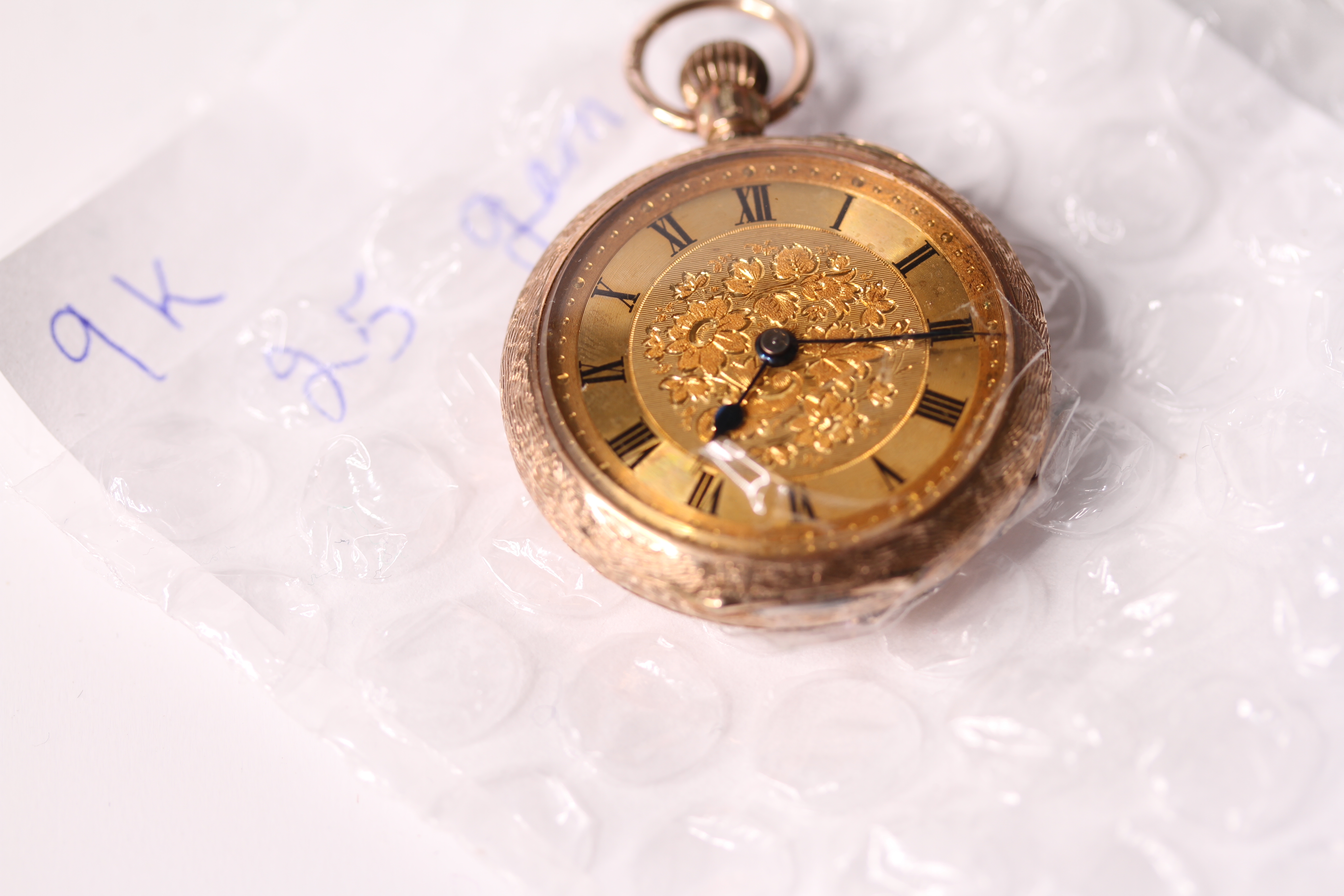 Large Group Of Fob Watches, 5x 9ct gold fob watches, with gilt dials, engraved cases , approximately - Image 13 of 15