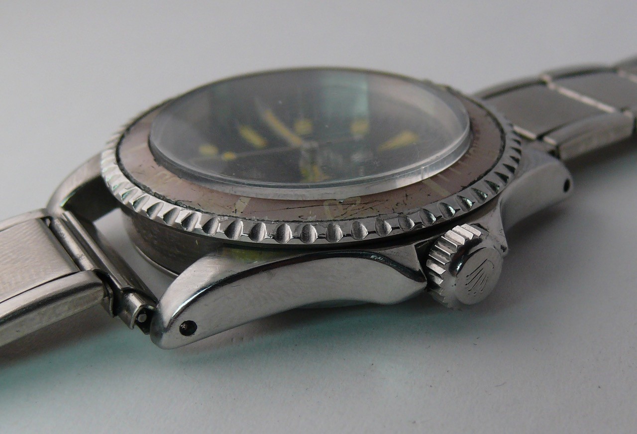 GENTLEMENS VINTAGE ROLEX SUBMARINER WRISTWATCH REF 5512 CIRCA 1963, Pointed Crown Guard, case back - Image 7 of 11