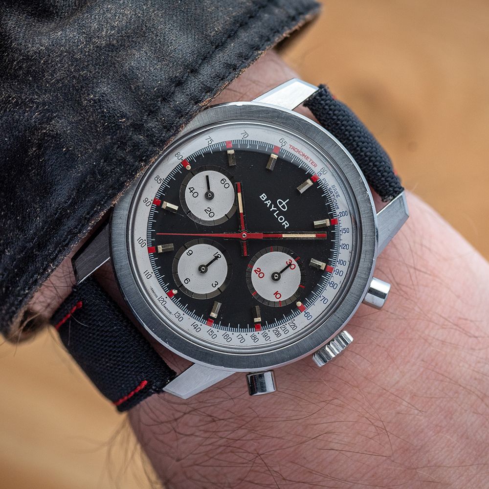 RARE GENTLEMAN'S BAYLOR CHRONOGRAPH, VALJOUX 72, CIRCA. 1960S, LARGE 40MM STEEL CASE, circular black - Image 3 of 11