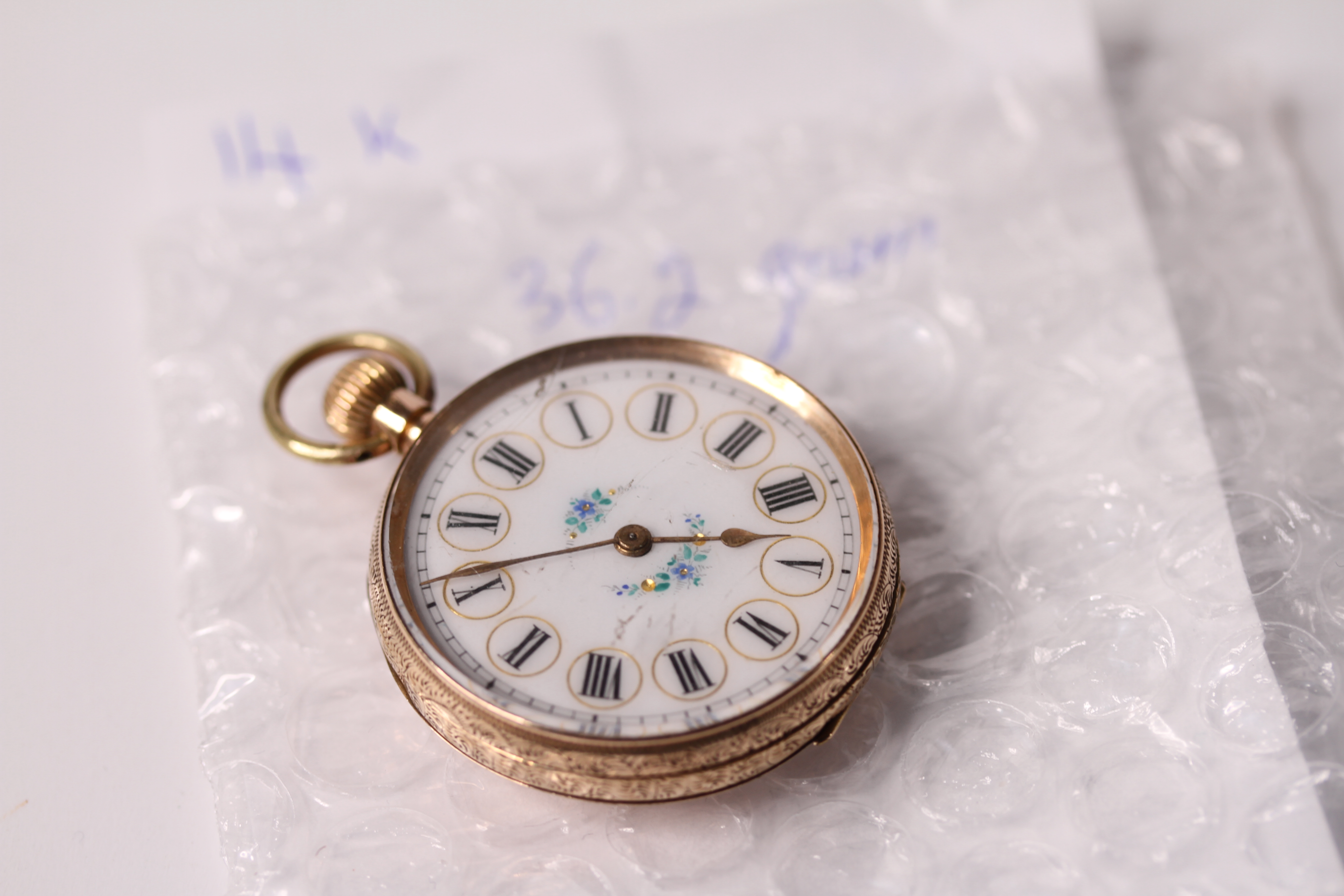 Large Group Of Fob Watches, 5x 9ct gold fob watches, with gilt dials, engraved cases , approximately - Image 4 of 15