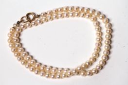 Fresh water pearl necklace, strung with a 9ct hoop clasp, 14g gross, 42cm long, approx 4-5mm pearls