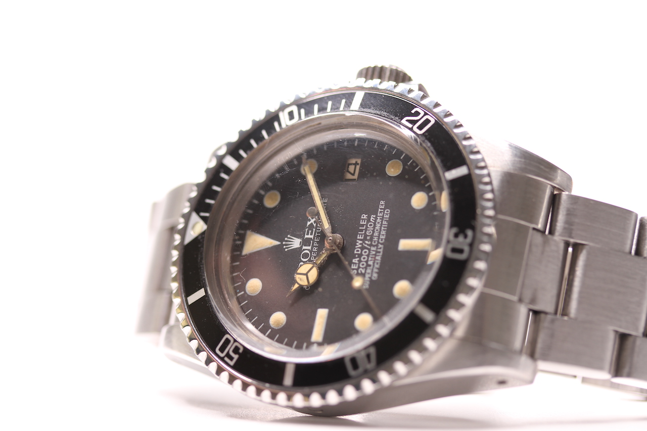 RARE VINTAGE ROLEX OYSTER PERPETUAL DATE SEA -DWELLER REFERENCE 1665 CIRCA 1976, circular black - Image 2 of 9