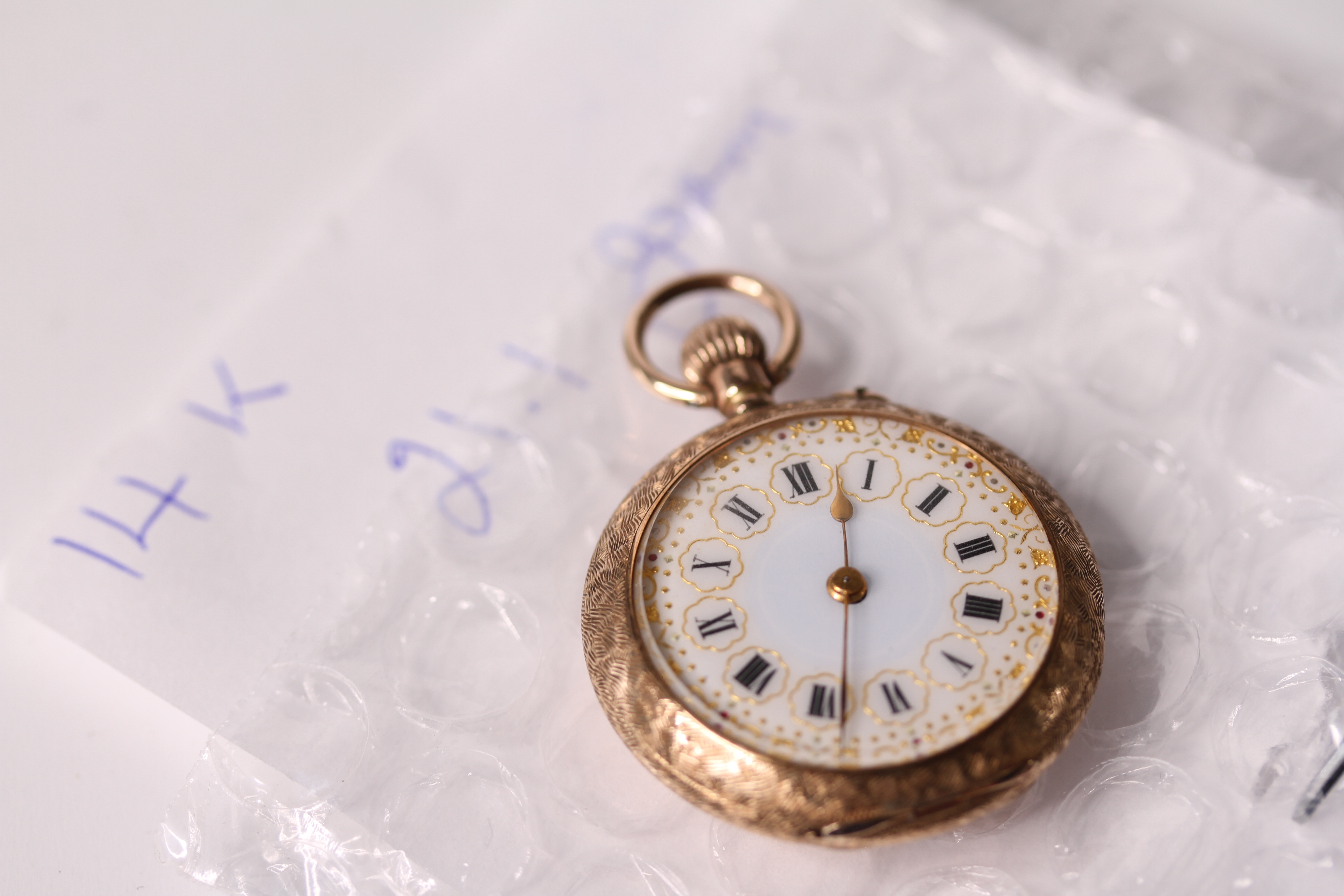 Large Group Of Fob Watches, 5x 9ct gold fob watches, with gilt dials, engraved cases , approximately - Image 10 of 15