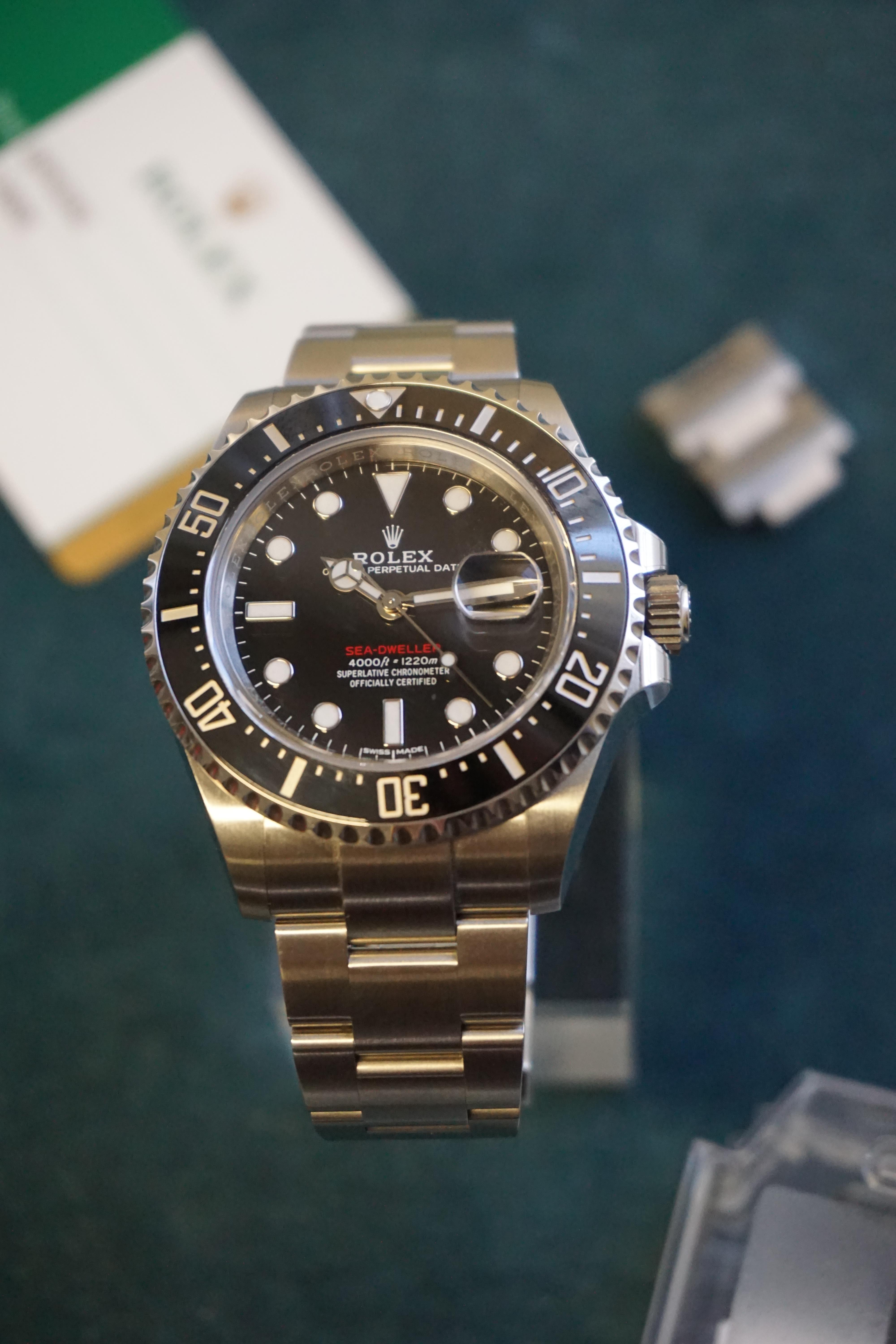 SPECIAL ROLEX ANNIVERSARY SEA-DWELLER 43 REFERENCE 126600 FULL SET 2017, Black MK1 dial with