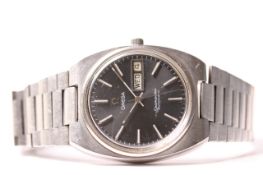 VINTAGE OMEGA SEAMASTER AUTOMATIC REFERENCE 166.0216, grey dial with white baton hour markers, day
