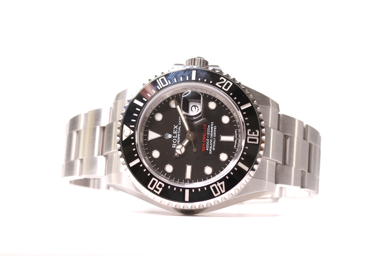 SPECIAL ROLEX ANNIVERSARY SEA-DWELLER 43 REFERENCE 126600 FULL SET 2017, Black MK1 dial with - Image 4 of 11