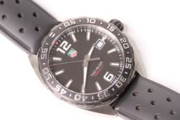 *TO BE SOLD WITHOUT RESERVE*GENTLEMENS TAG HEUER FORMULA 1 WRISTWATCH REF WAZ1110, circular black
