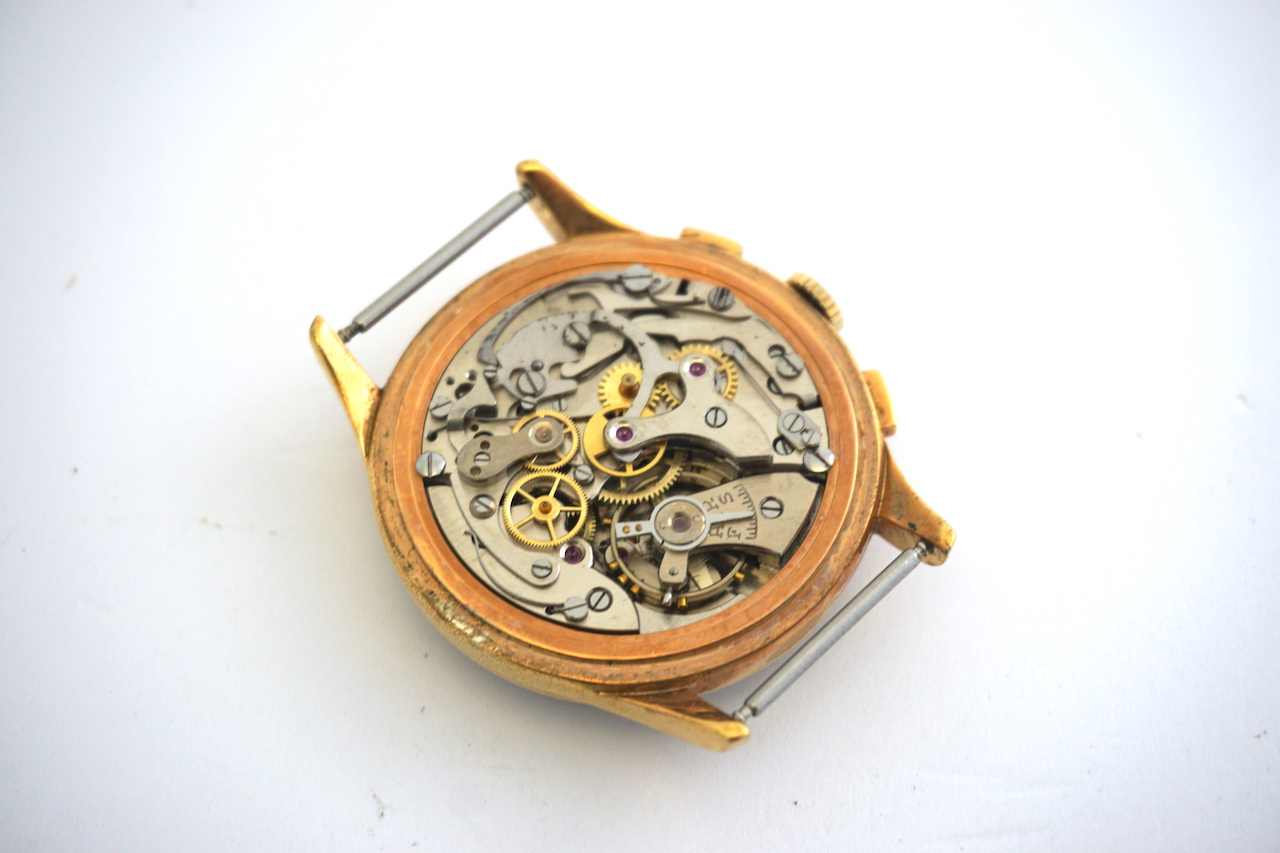VINTAGE CAUNY PRIMA CHRONOGRAPH WRIST WATCH, circular cream dial with arabic numerals and baton hour - Image 3 of 3