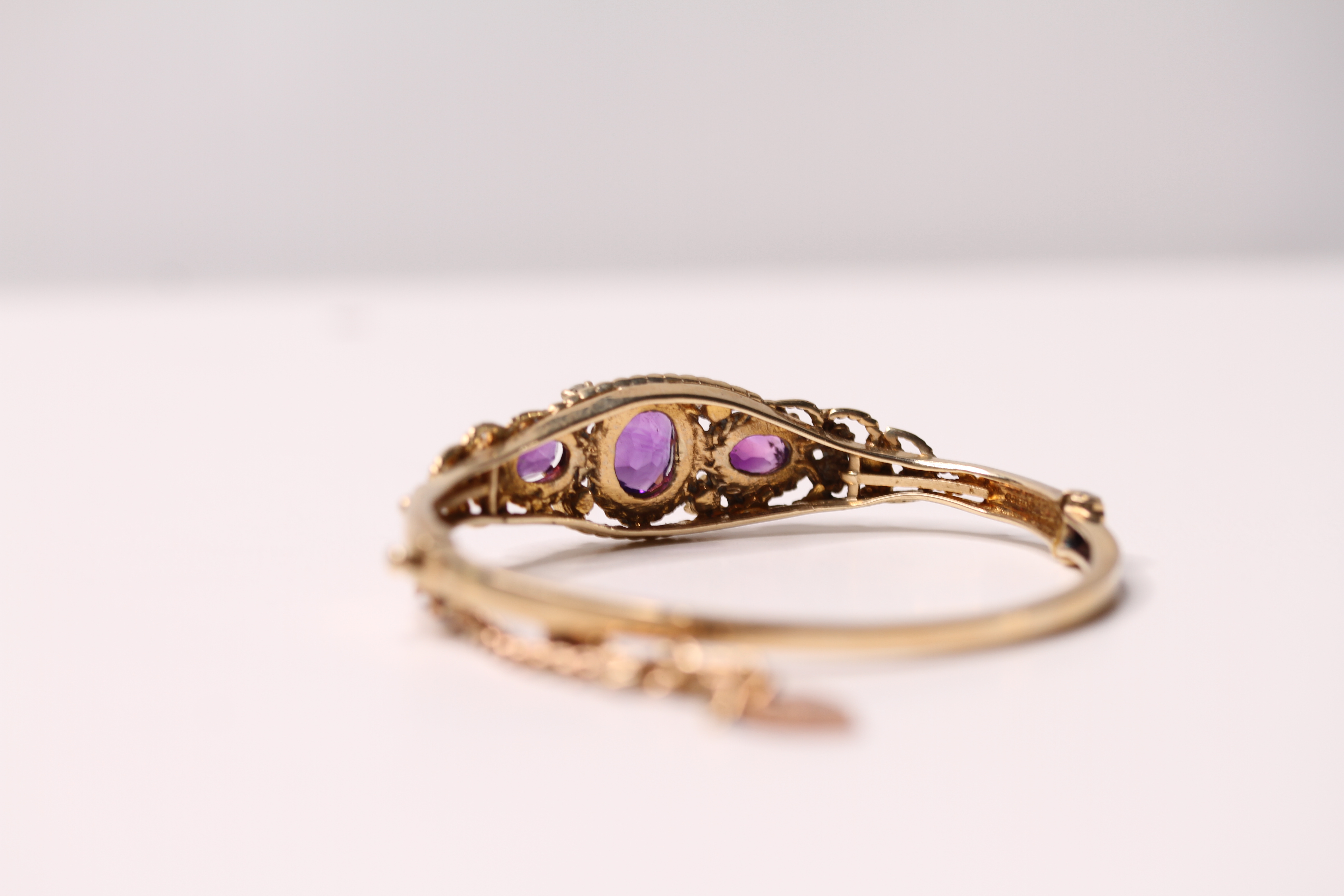 *TO BE SOLD WITHOUT RESERVE*A Victorian style amethyst and split pearl hinged bangle, - Image 2 of 3