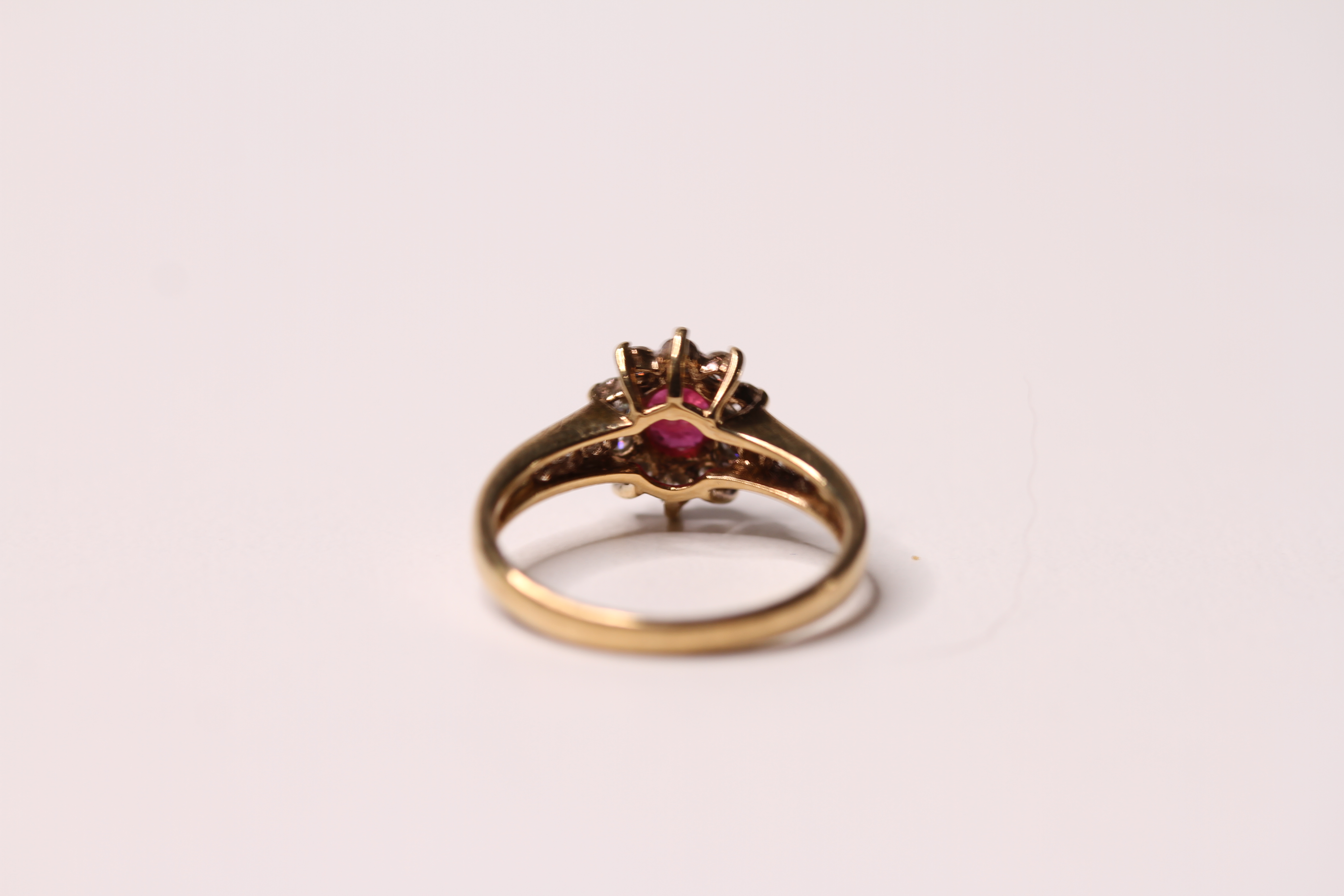 *TO BE SOLD WITHOUT RESERVE*9 ct Ruby and Diamond cluster ring - size K - Image 2 of 2