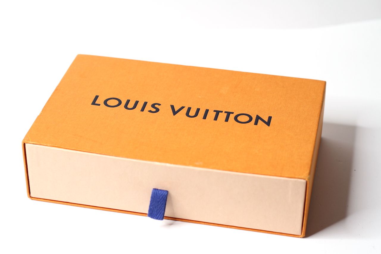 Louis Vuitton Zippy Wallet Vertical, damier graphite canvas, 12 card slots, 2 additional business - Image 7 of 7