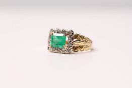 *TO BE SOLD WITHOUT RESERVE*18ct gold diamond and emerald ring set with large central emerald that