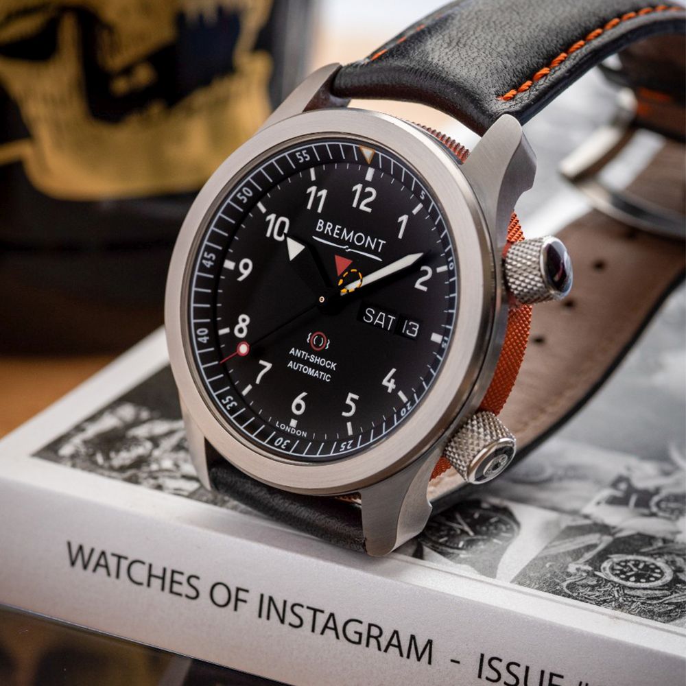 GENTLEMAN'S 2013 BREMONT MARTIN BAKER MBII BLACK, AUTOMATIC BREMONT MODIFIED CAL. 11 1/4" BE-36AE - Image 4 of 10