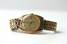 VINTAGE OMEGA SEAMASTER QUARTZ CAL 1342 WRISTWATCH, circular gold dial with baton hour markers, date